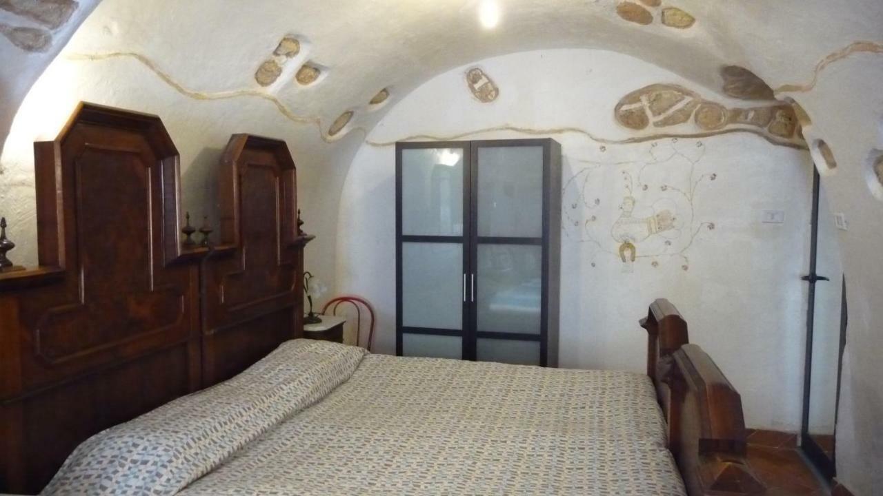 Casa Ele - Casa Indipendente Con Cucina - Bikes Friendly Apartment Sassari Exterior photo